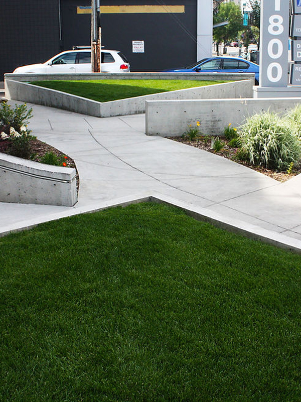 commercial property with nice landscaping