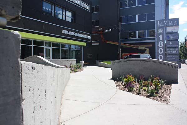 59dae1_5906ab72c7b447558873a26ed3cde5f3~mv2_d_4272_2848_s_4_2 commercial landscaping and concrete work