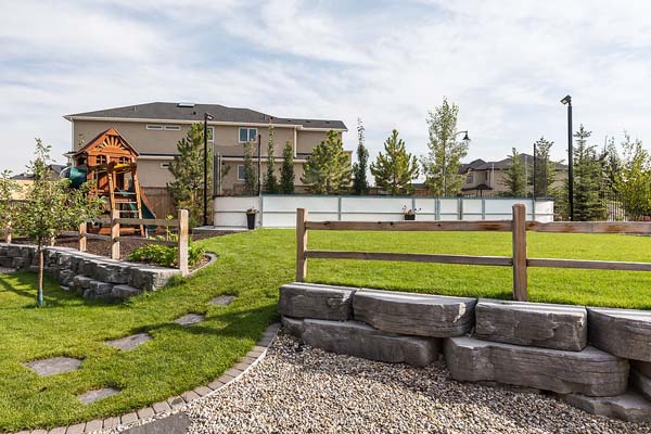 59dae1_846535836e0c420c928753ce8d7b8b49~mv2 residential landscaping