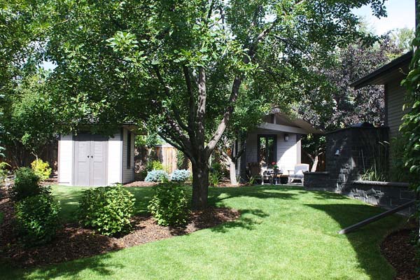 59dae1_a1d683fdc5534b8fbde4a62c14b10f56~mv2_d_3697_2464_s_4_2 residential landscaping