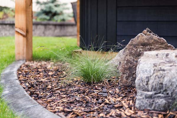 59dae1_f1e2400c616247c78303a72e1a536080~mv2_d_1920_1280_s_2 residential landscaping